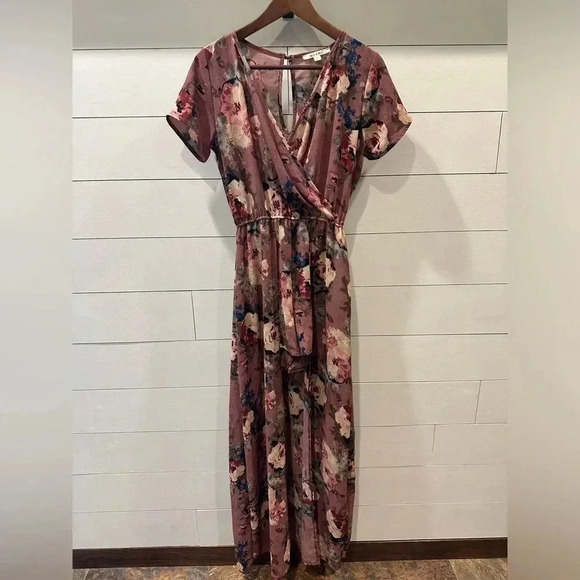 Miami Mauve Floral Romper Dress- Small Juniors - Picture 1 of 5